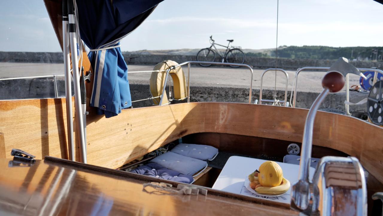 "Om" Yacht Hotel Nida Eksteriør billede